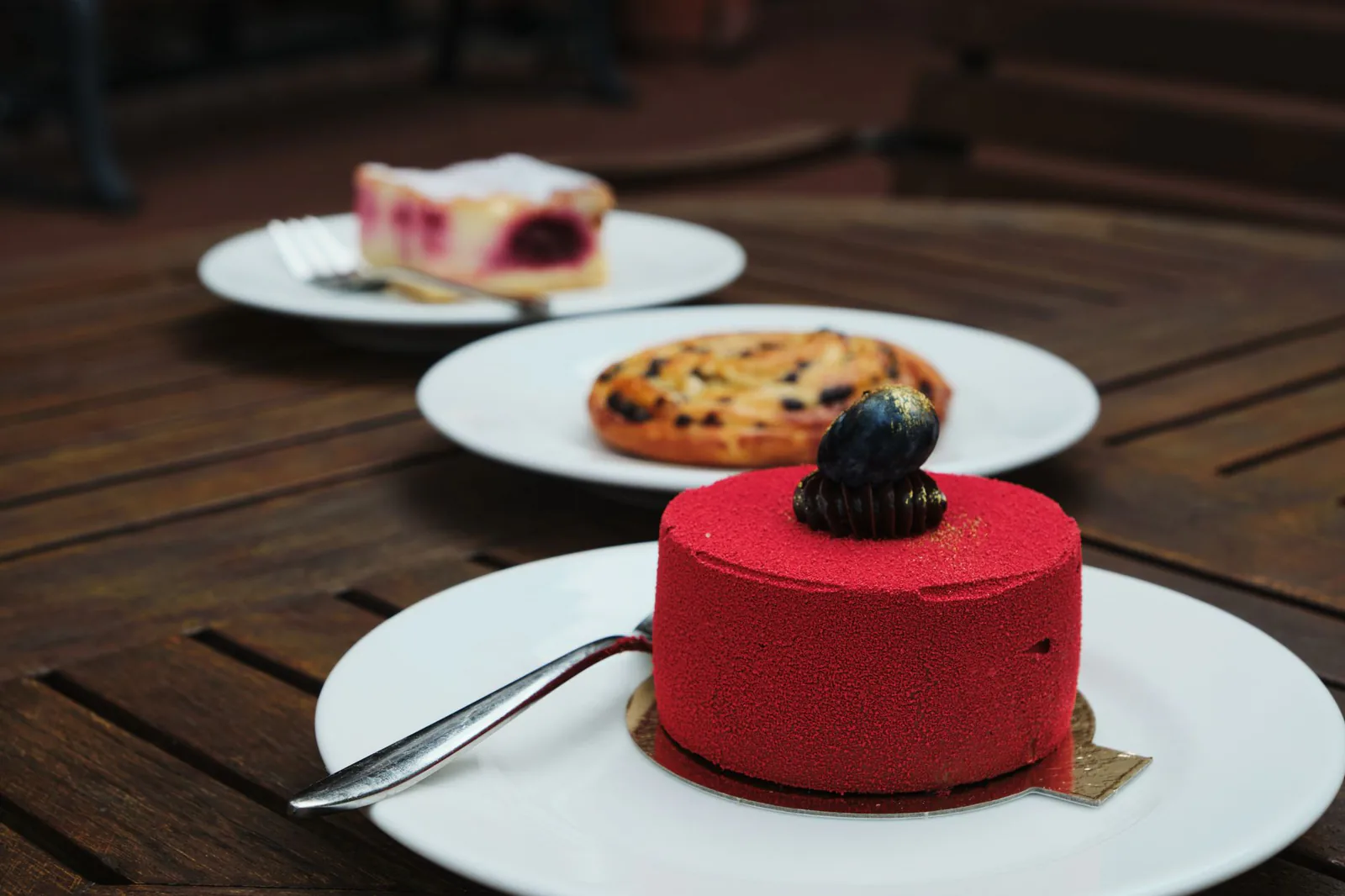 dessert plates