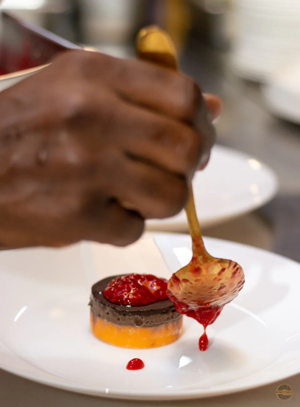 dessert sauce